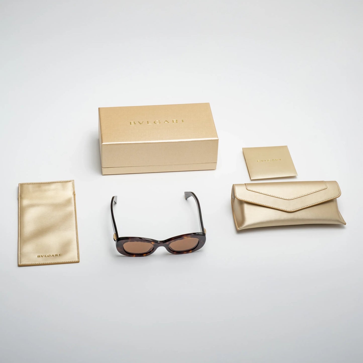 Occhiale da sole Bulgari BV40039I 52E Havana-confezione