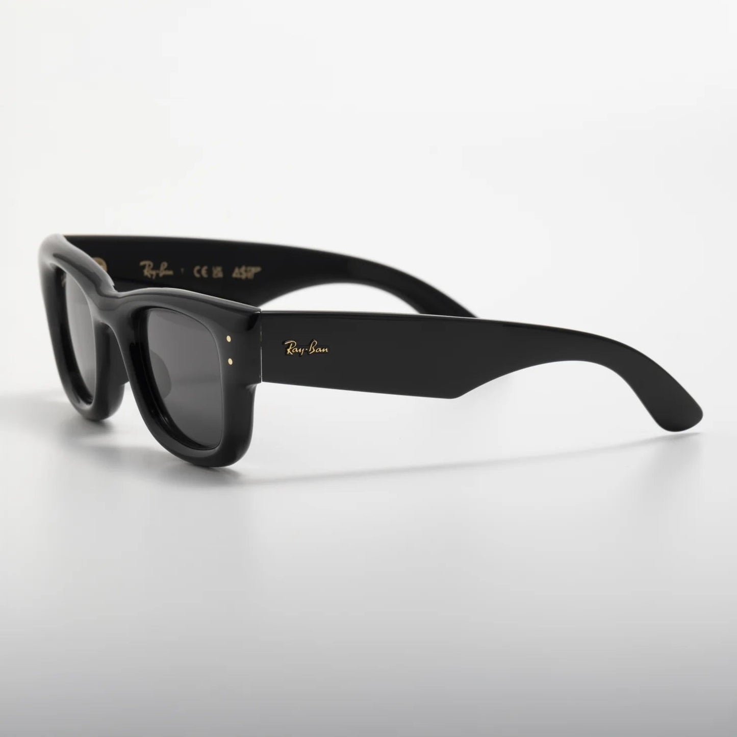 Occhiale da sole Ray-Ban Wayfarer Puffer RB4940 601/87 Black-laterale