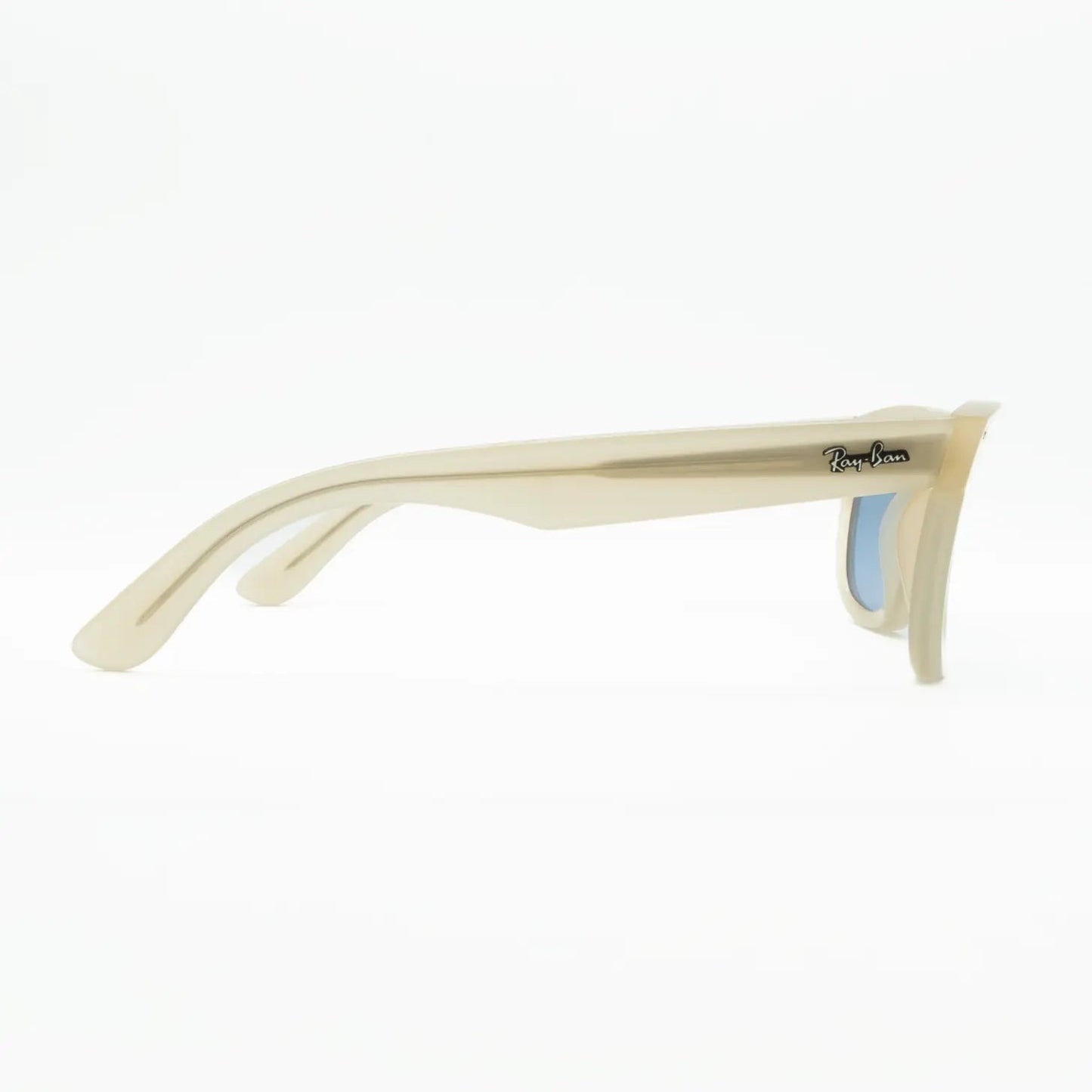 Occhiale da sole Ray-Ban Wayfarer Reverse RBR0502S 678072 Beige opalino/ Azzurro-dettagli