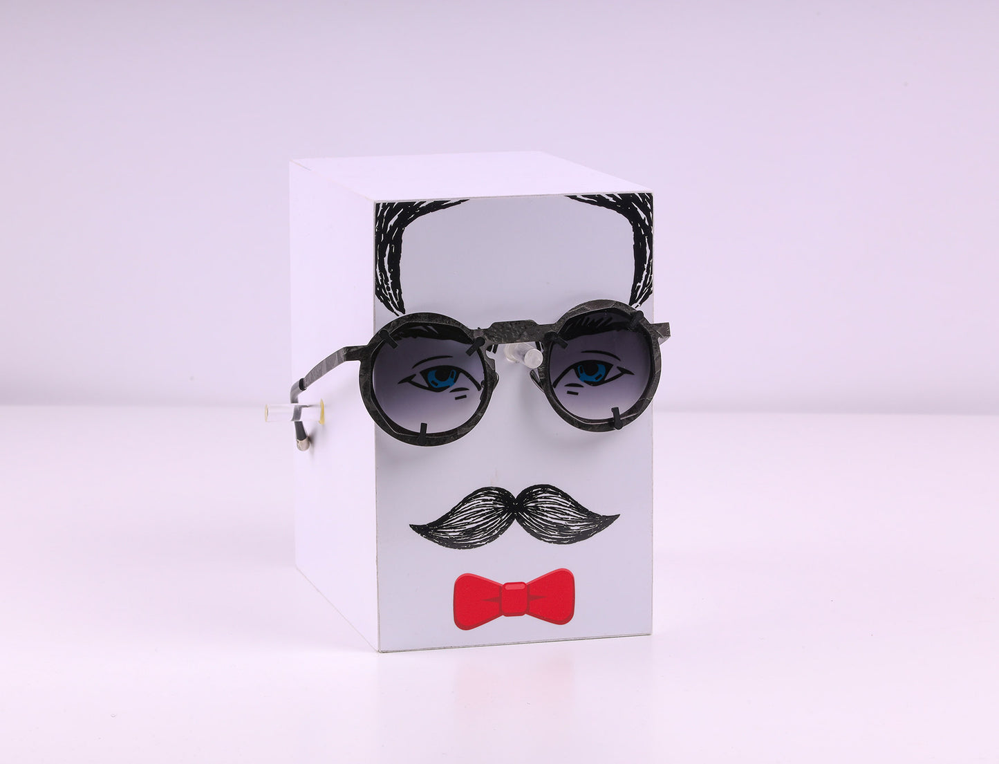 Pugnale Modello Contrario