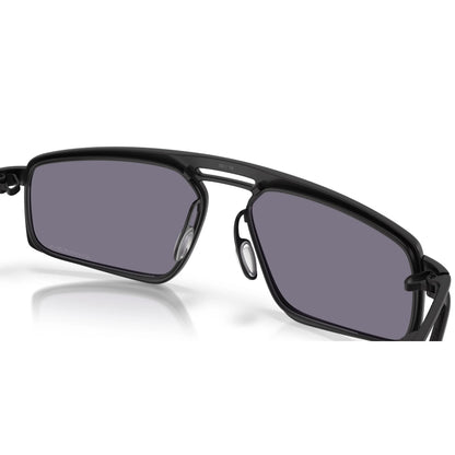 Occhiali da sole Oakley Bushwick OO6031 603101 Nero satinato rettangolare