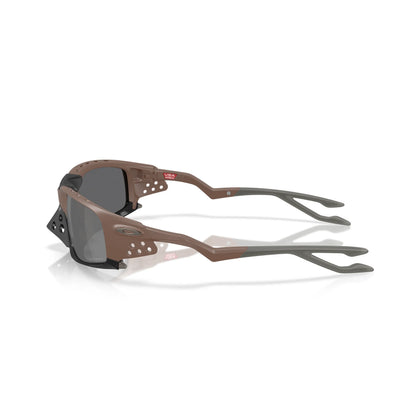 Occhiali da sole Oakley Plantaris Square OO9529 952906 Mogano Prizm Black -dettagli