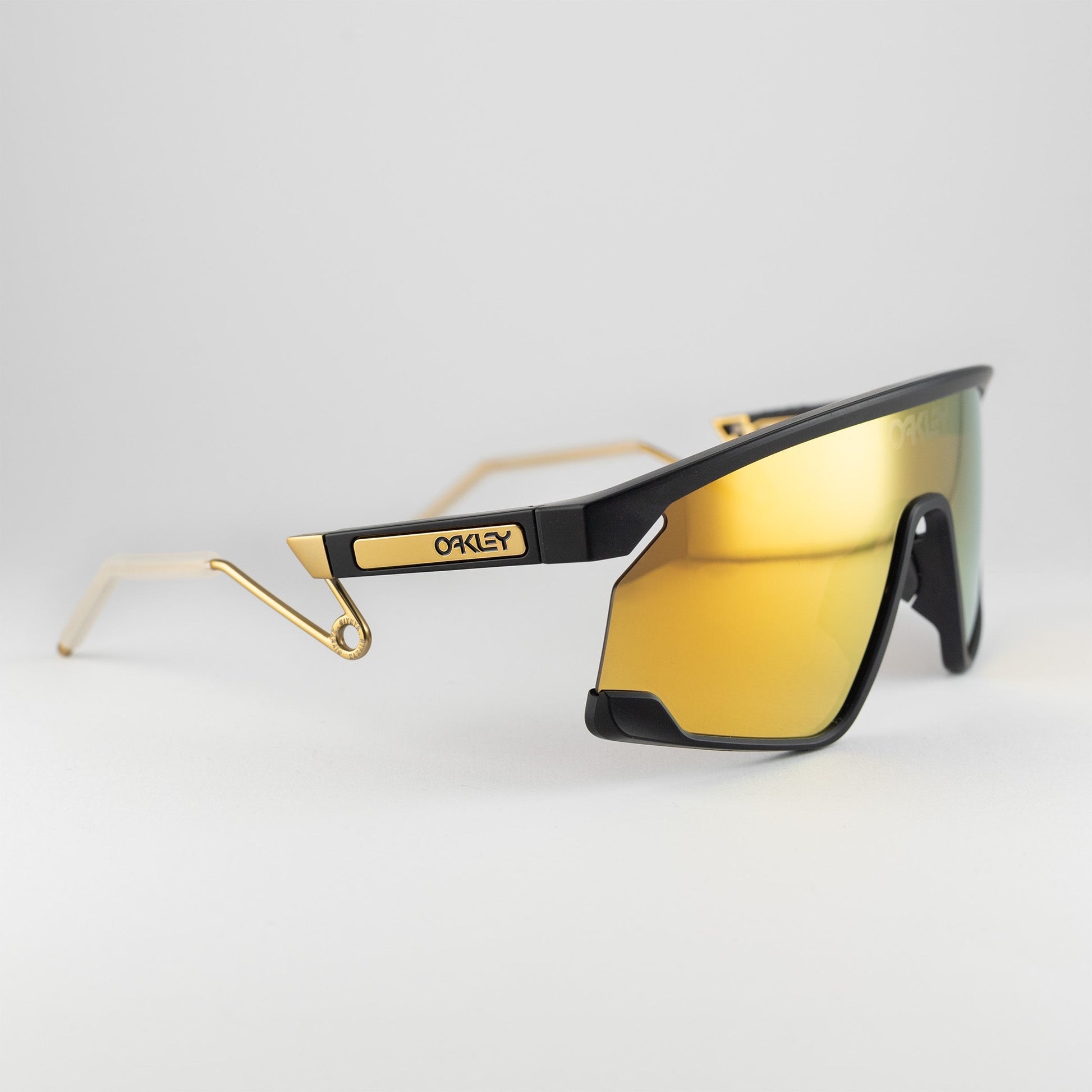 Occhiale da sole Oakley BXTR Metal OO9237 01 Black-laterale