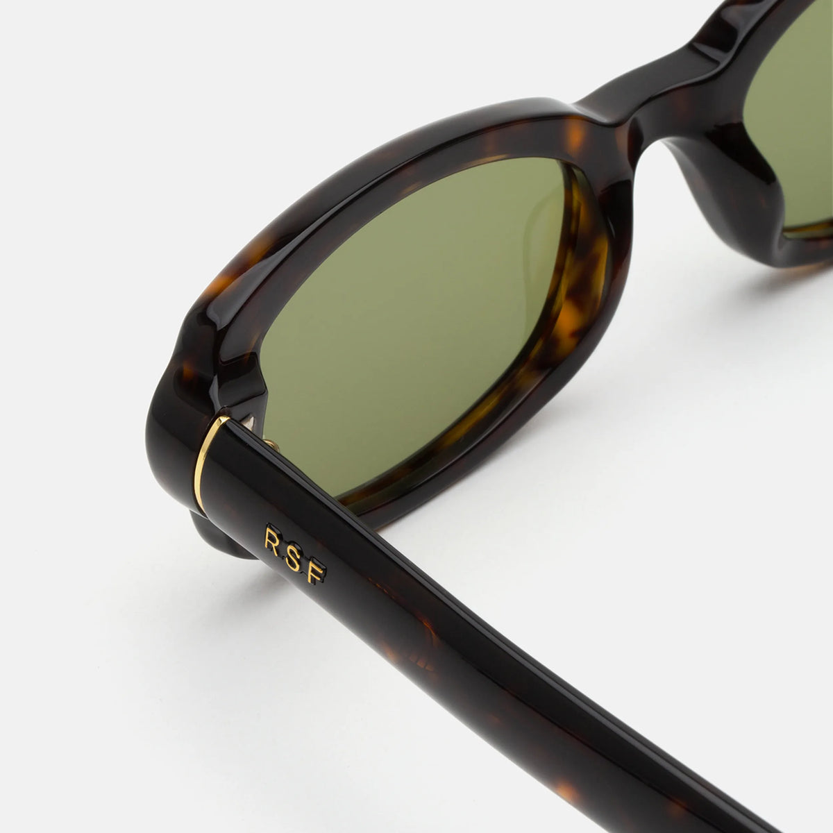 Occhiali da sole Retrosuperfuture XS6 Esatto 3627 ovale -dettagli
