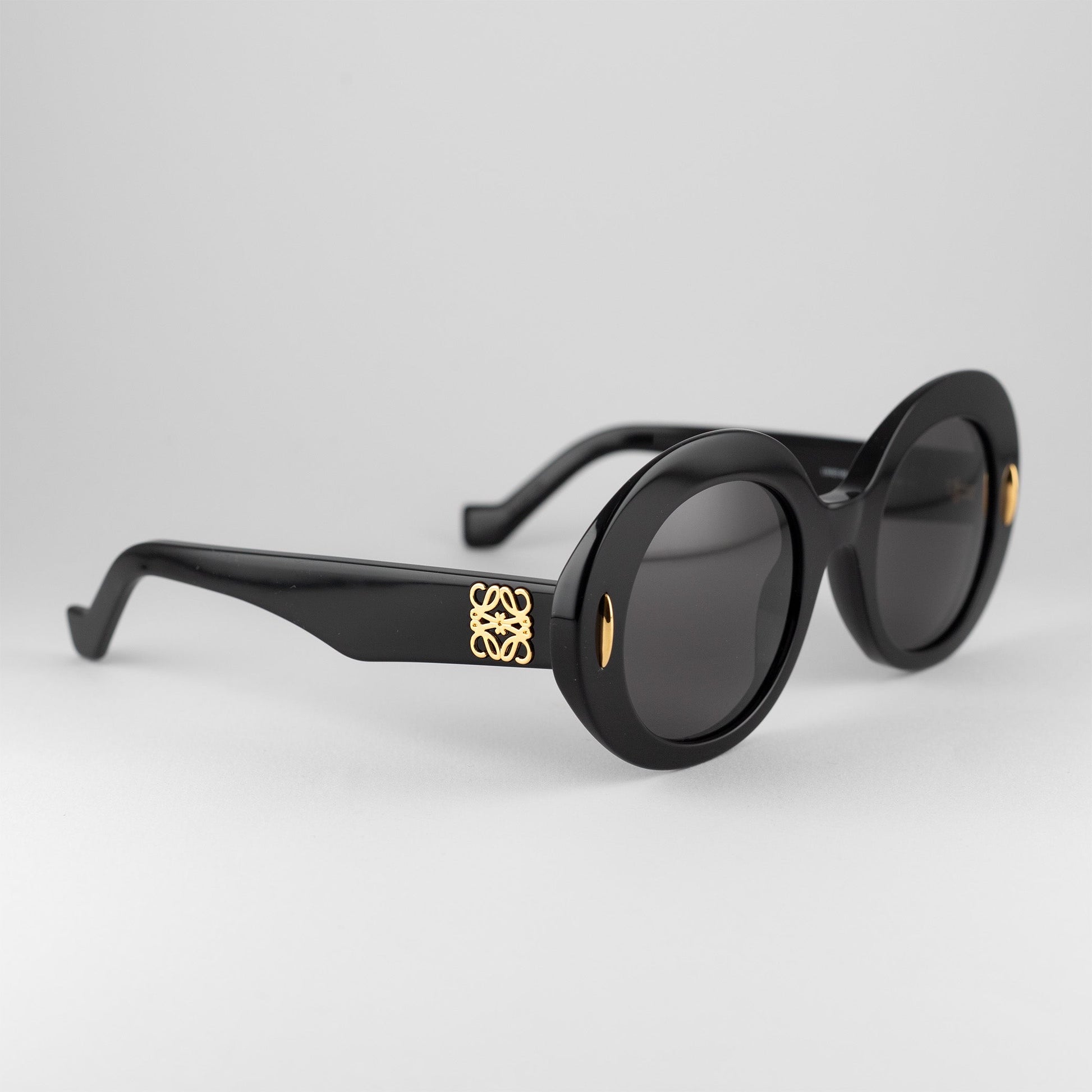 Occhiale da sole Loewe LW40146I 01A Black-laterale
