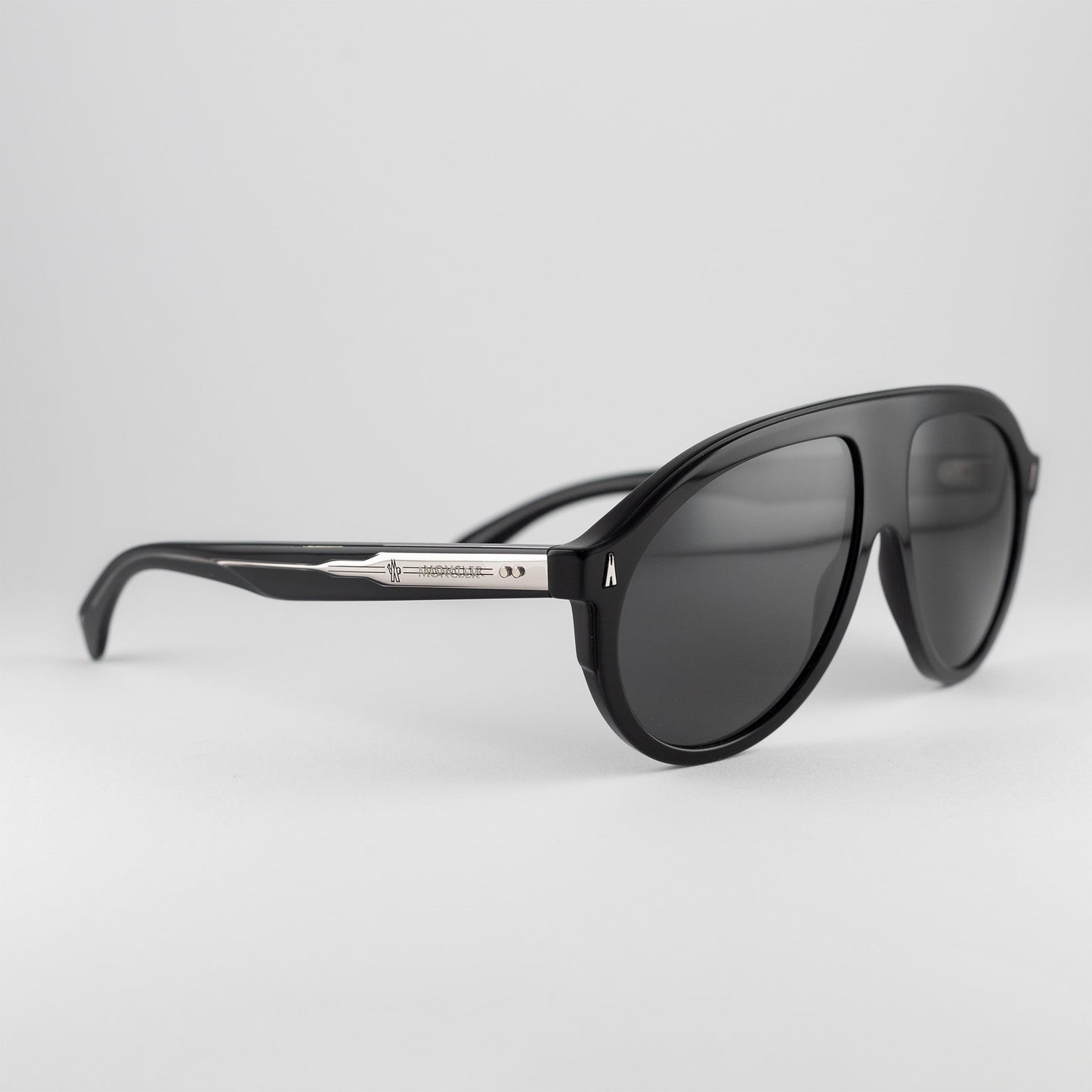 Occhiale da sole Moncler ME6001 Fhaite 3001/87 Black-laterale