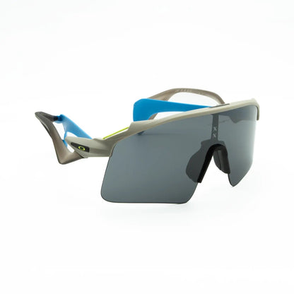 Occhiali da sole Oakley Stunt Wing OO9519 951903 Sabbia opaco rettangolari