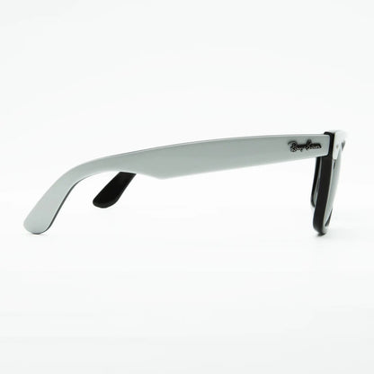 Occhiale da sole Ray-Ban Wayfarer Street Neat RB2240 1444/31 Bianco/Nero-dettagli