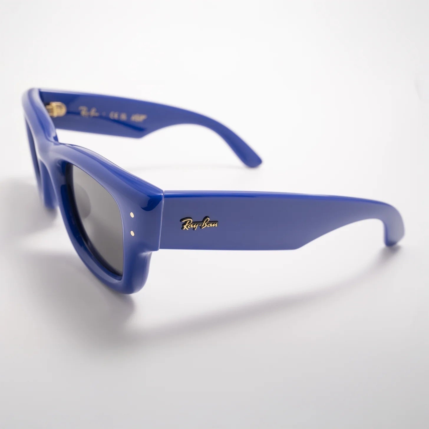 Occhiale da sole Ray-Ban Wayfarer Puffer RB4940 6833/87 Blue-laterale