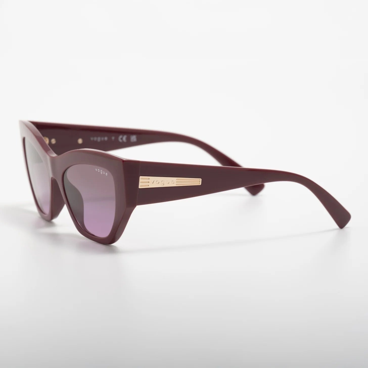 Occhiale da sole Vogue VO5607-S 287590 Cherry-laterale